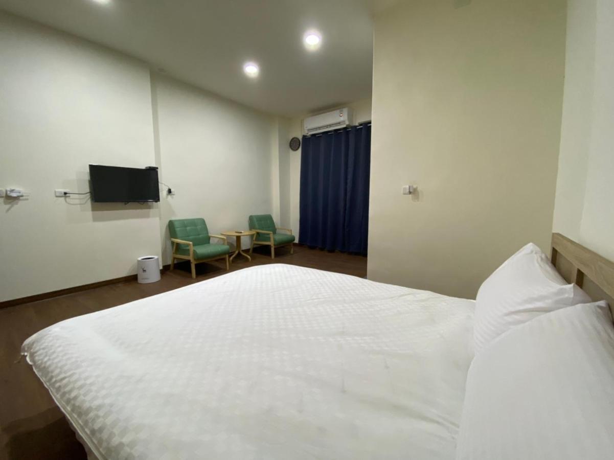 夏舞民宿 Hualien Extérieur photo
